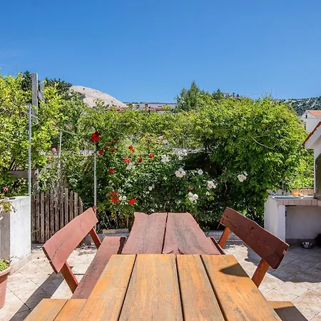 Barbat 16723b * Barbat na Rabu